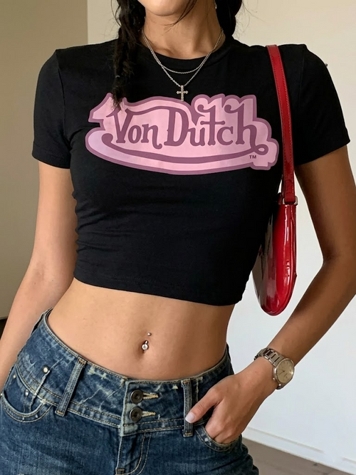 Silueta Definida. Crop Top de Ajuste Preciso